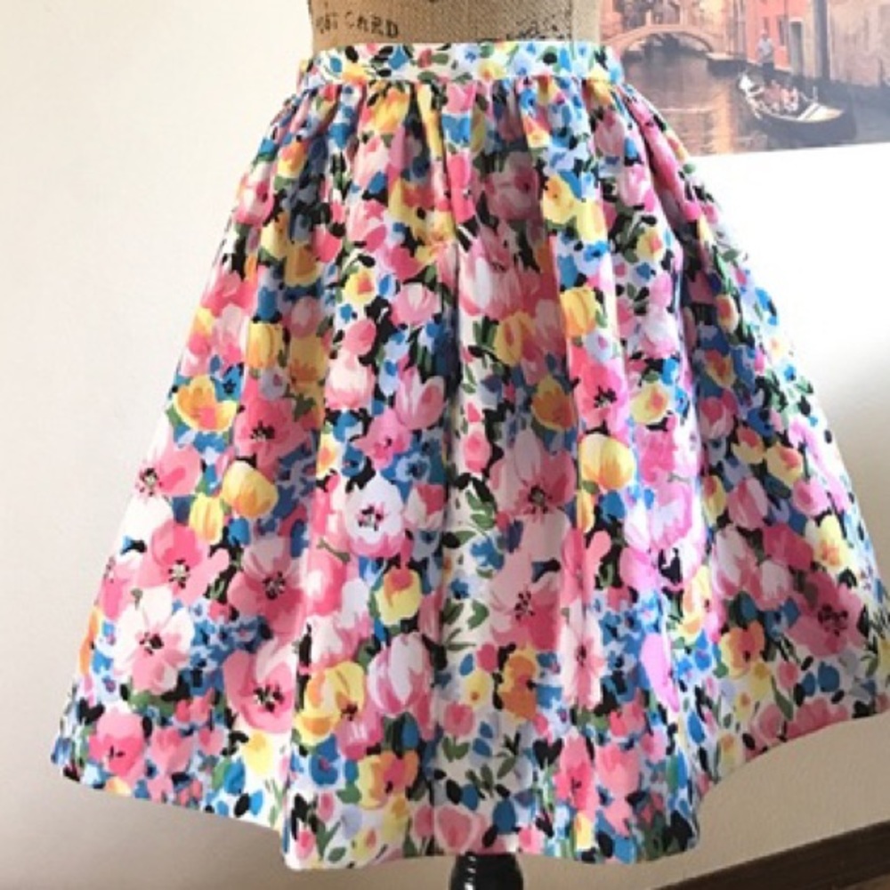 Brand new without tags girls floral skirt